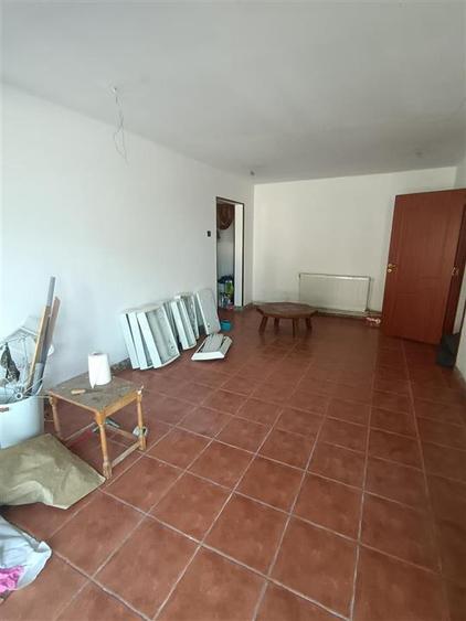 Spațiu comercial, de 60 mp, în Central