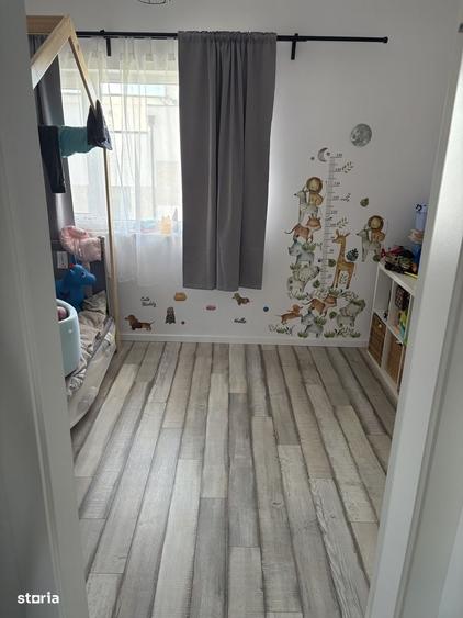 Casă cu 4 camere în Florești