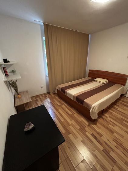 PERSOANA FIZICA Inchiriez apartament 2 camere zona CENTRU / THE OFFICE/ Piata Mihai Viteazu - 4