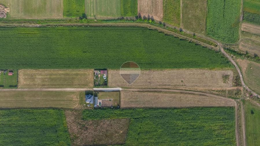 Teren agricol intravilan de 563 mp, în Bod