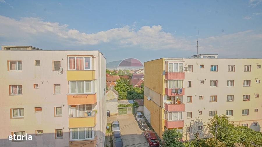 Apartament cu 3 camere în Nord