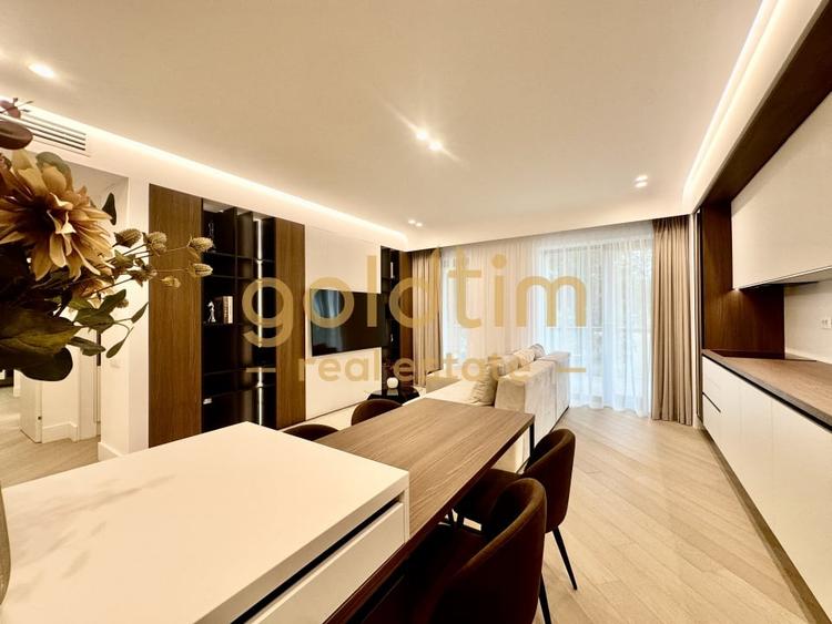 Apartament cu 3 camere decomandat, mobilat în Pipera