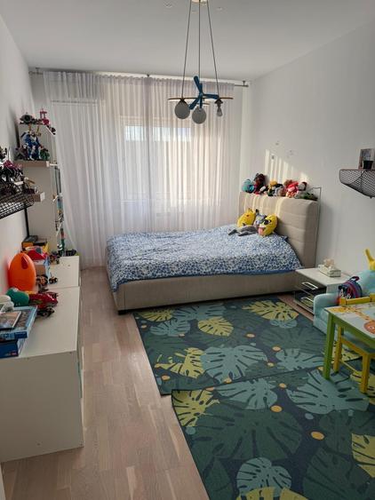 Apartament cu 3 camere, mobilat în Pipera