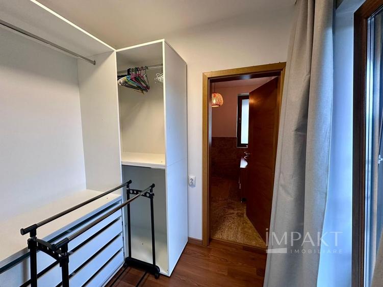 Casă individuală cu 4 camere cu Canalizare în Iris