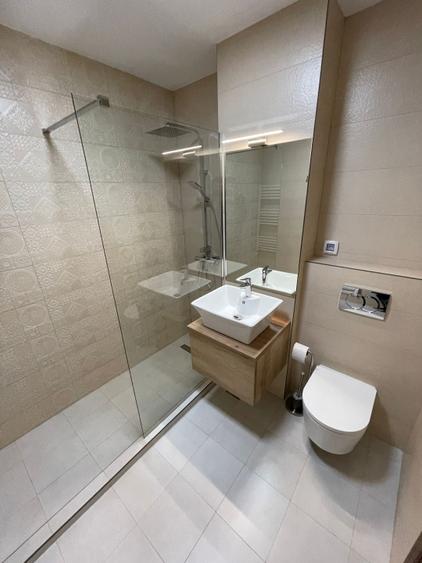 Apartament cu 2 camere decomandat, mobilat în Tomis II