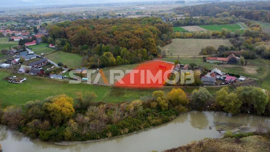 Teren Construcții intravilan de 3550 mp, în Lunca Calnicului