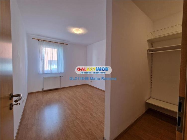 Apartament cu 3 camere decomandat în Sud-Vest