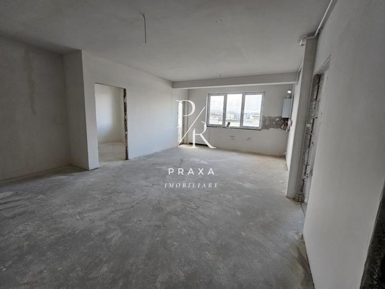 Apartament cu 3 camere semidecomandat în Florești — fotografia 1