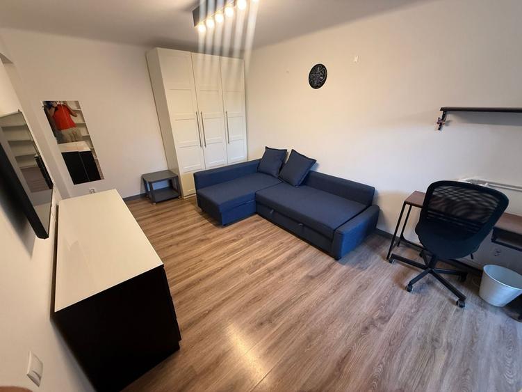 GARSONIERA- FLOREASCA, BLOC REABILITAT, MOBILAT/UTILAT MODERN - 1