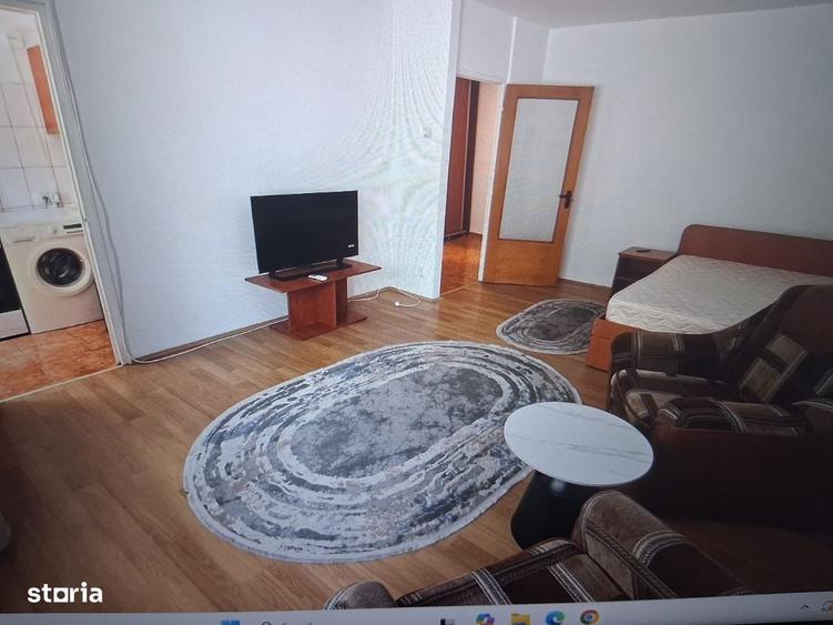 Garsonieră decomandată în Lacul Tei