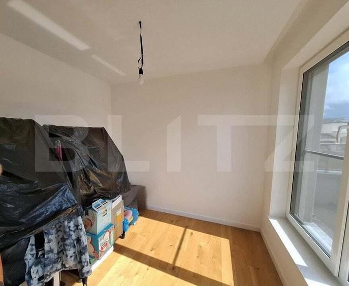 Casă cu 4 camere în Iris