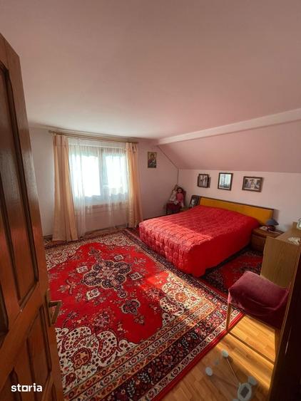 Casă cu 3 camere cu Teren 600 Mp în Central