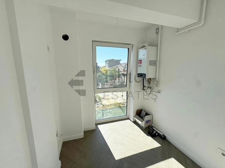 Apartament cu 2 camere decomandat în Cantemir
