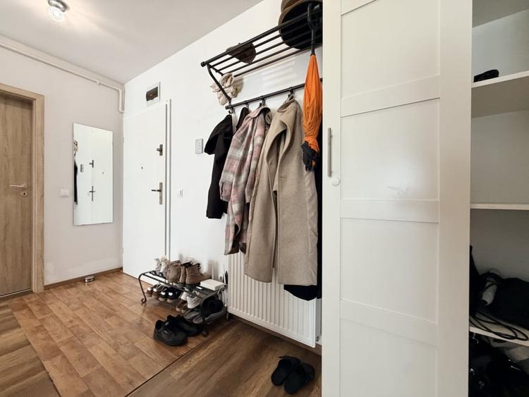 Apartament cu 2 camere semidecomandat, mobilat în Zorilor
