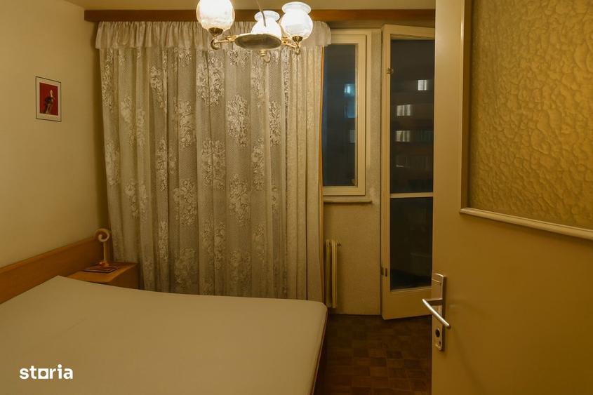 Apartament cu 2 camere decomandat în Sala Palatului