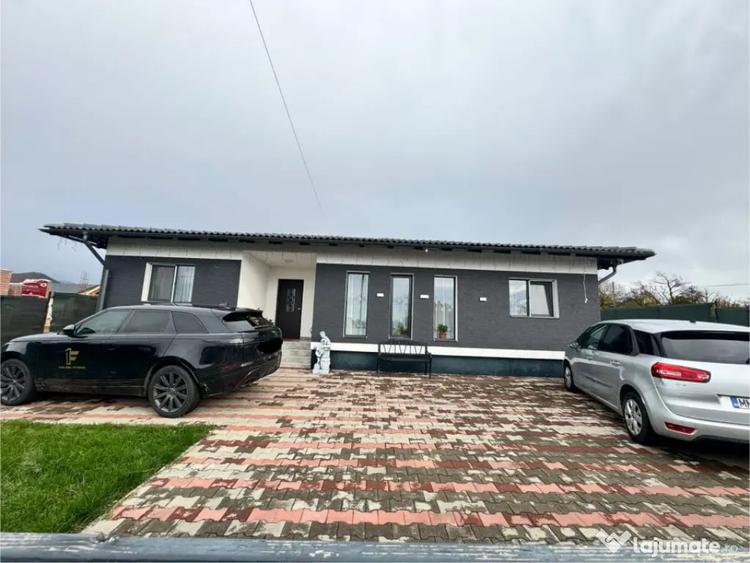 Casă cu 4 camere cu Teren 720 Mp în Satu Nou de Sus