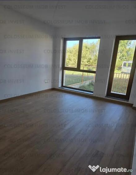 Apartament cu 2 camere decomandat în Tractorul