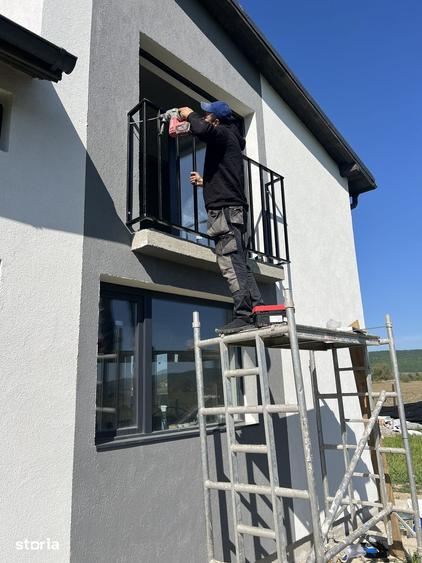 Casă cu 3 camere cu Teren 500 Mp în Letea Veche