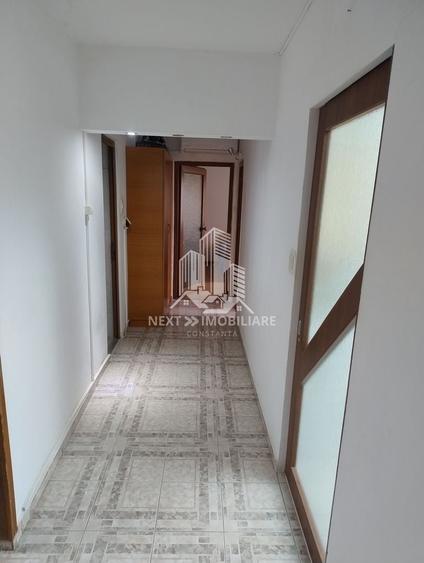 Apartament cu 3 camere decomandat, mobilat în Tomis Nord — fotografia 3