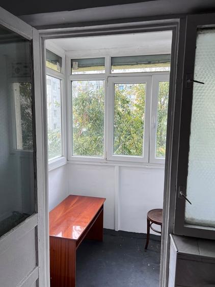 Apartament cu 4 camere decomandat în Pantelimon