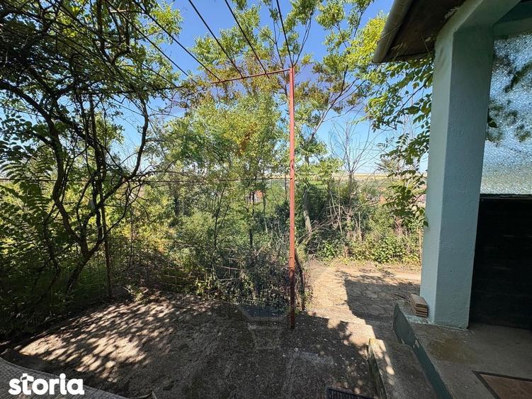 Teren de 589 mp, în Ghioroc