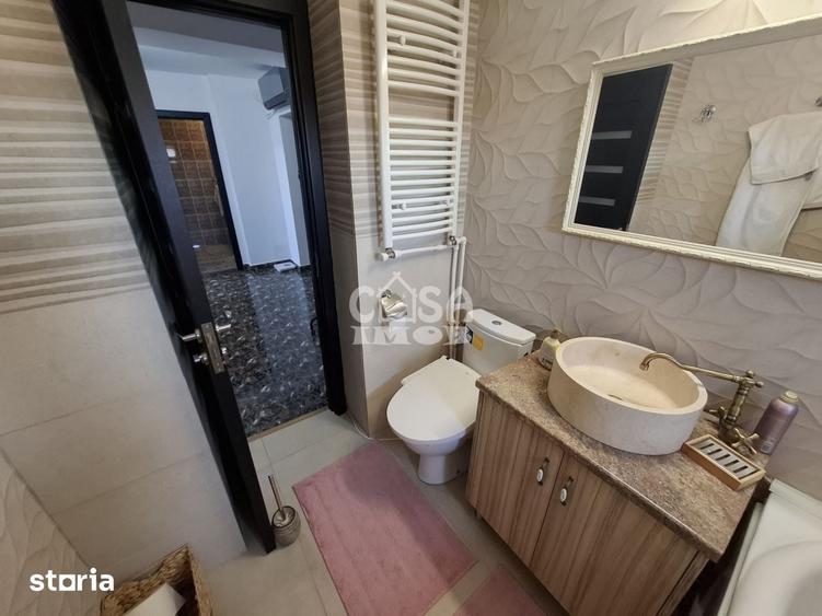 Apartament cu 3 camere în Micro 2