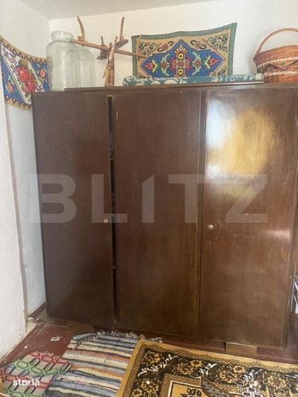 Casă cu 4 camere cu Teren 1532 Mp în Central