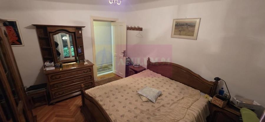 Vila de vanzare cu 6 camere si teren de 1000 mp in Cornu, Prahova - 18