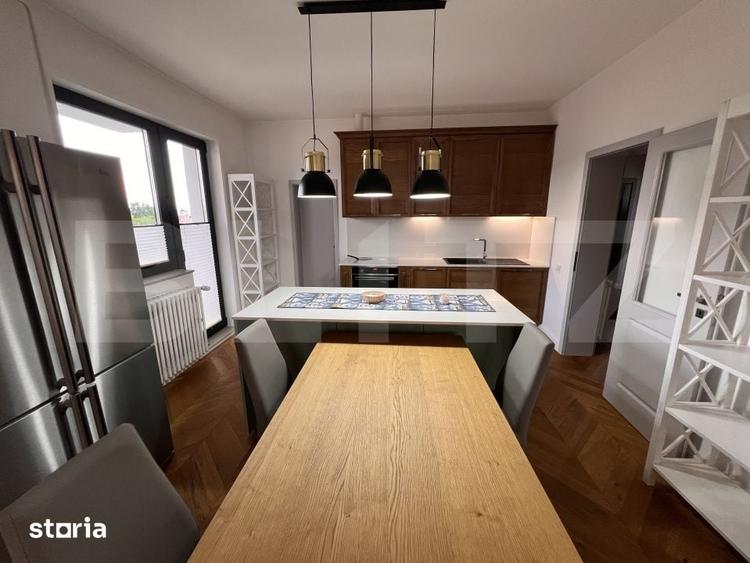 Apartament cu 4 camere în Central