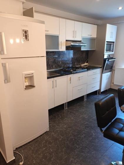 Apartament cu 2 camere decomandat în Cetății