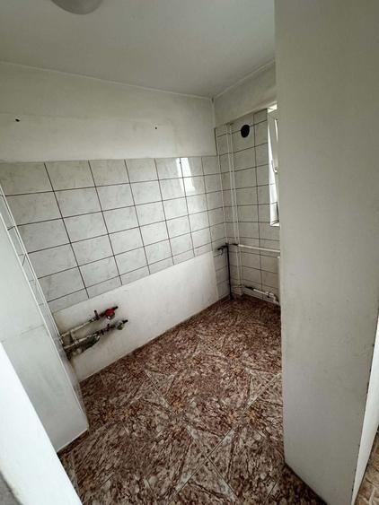 Garsonieră semidecomandată în Costin Georgian