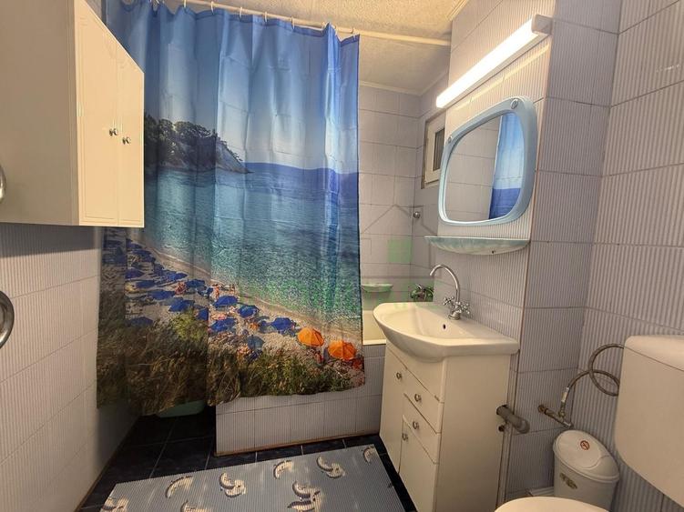 Apartament 3 Camere Decomandat, Etaj 1, Tractorul - 10