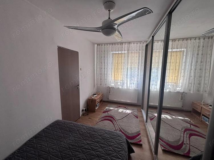 Apartament cu 2 camere nedecomandat în Dâmbu Pietros