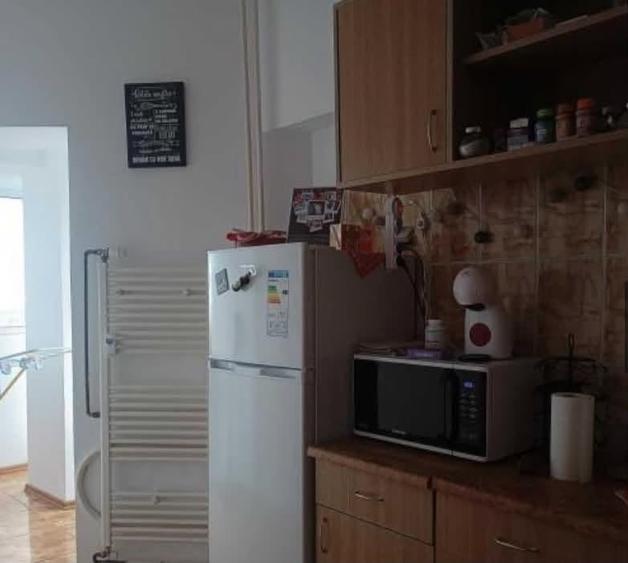garsonieră zona Gara mobilată utilată 39 mp etaj 6/9 - 2