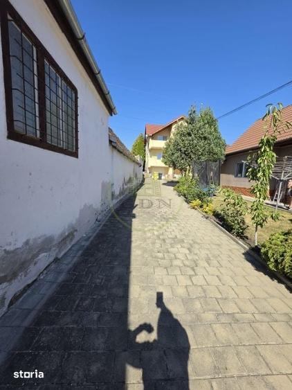 Casă cu 5 camere cu Teren 289 Mp în Turnișor