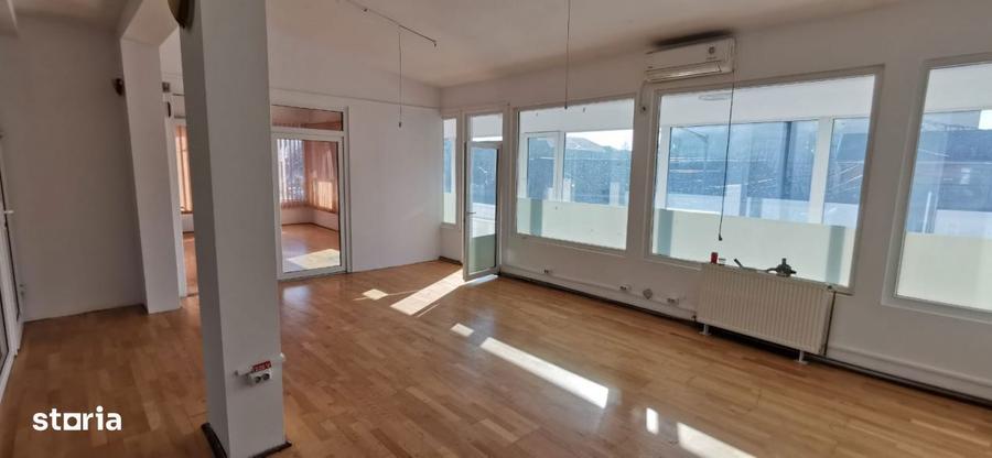 Spațiu comercial, de 144 mp, în Circumvalațiunii