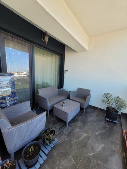 Apartament cu 2 camere decomandat, mobilat în Kamsas