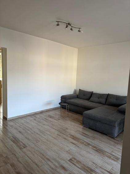 Apartament cu 2 camere în Dumbrăvița