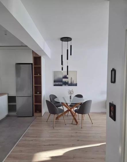 Apartament cu 2 camere semidecomandat, mobilat în Bucureștii Noi