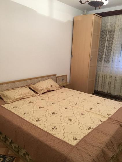 Apartament cu 2 camere semidecomandat în Brazda lui Novac