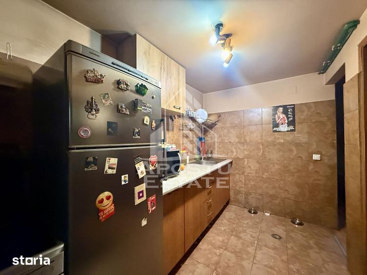 Casă cu 7 camere cu Teren 216 Mp în Fabric