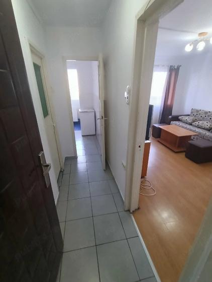 Garsonieră decomandată în Complex Studențesc