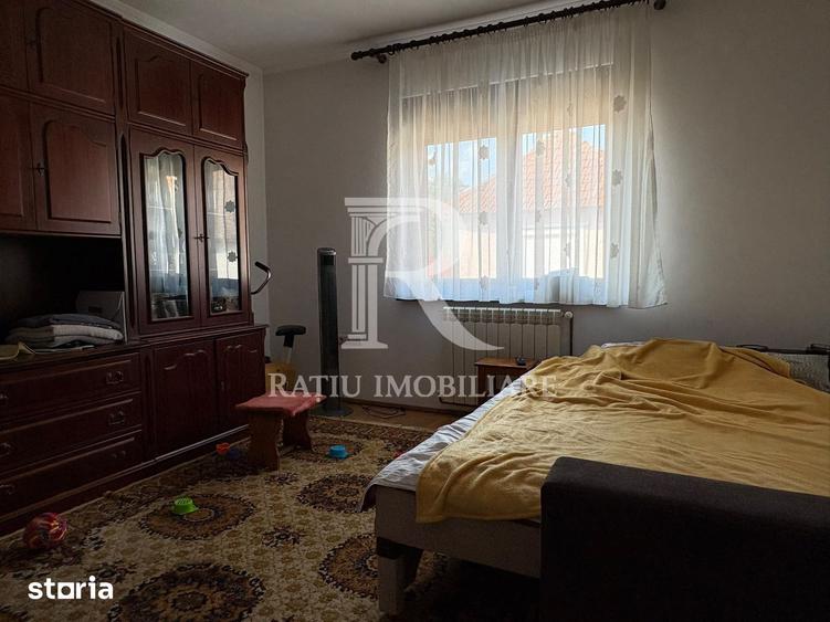 Casă cu 4 camere cu Teren 297 Mp în Central