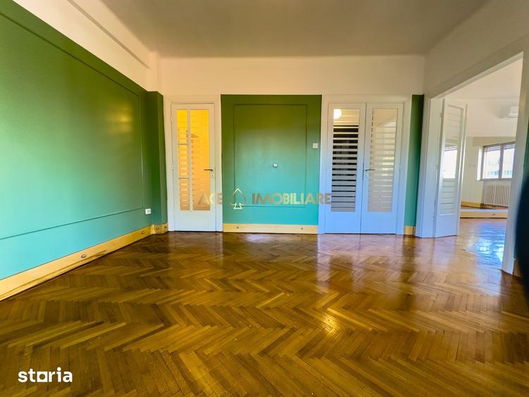 Apartament cu 4 camere, mobilat în Centrul Civic