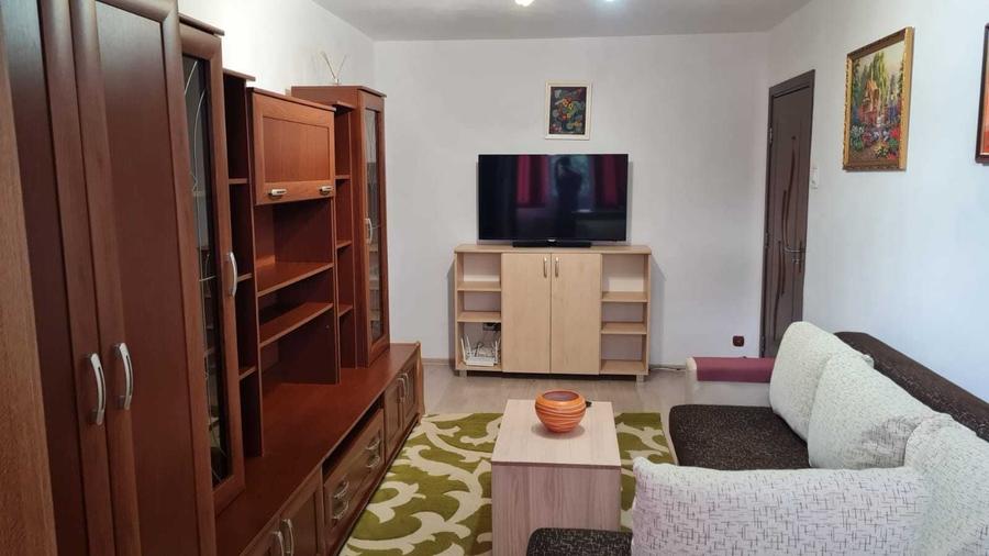 Apartament cu 3 camere de inchiriat in zona Dacia - 8