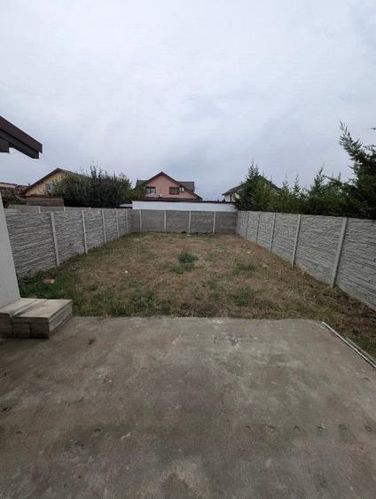 Duplex cu 5 camere cu Canalizare în Moșnița Veche