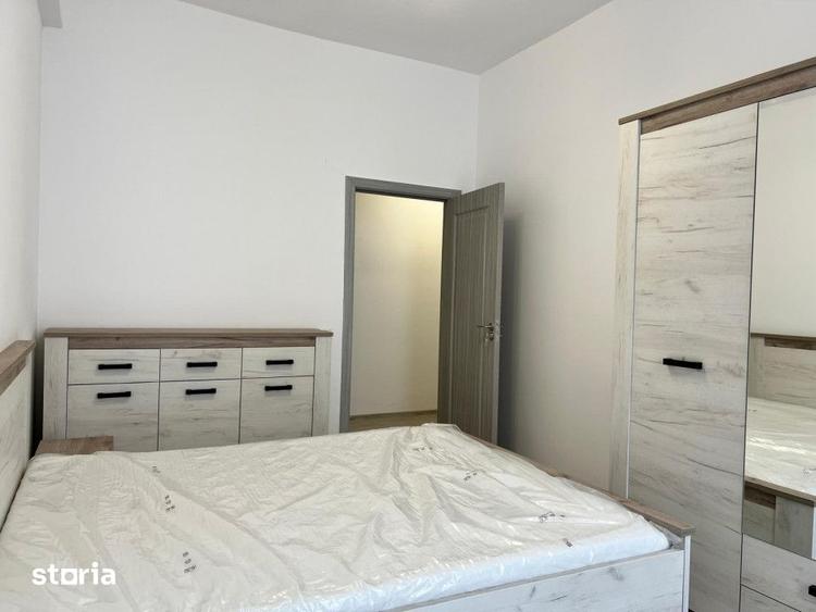Apartament cu 3 camere în Vasile Aaron