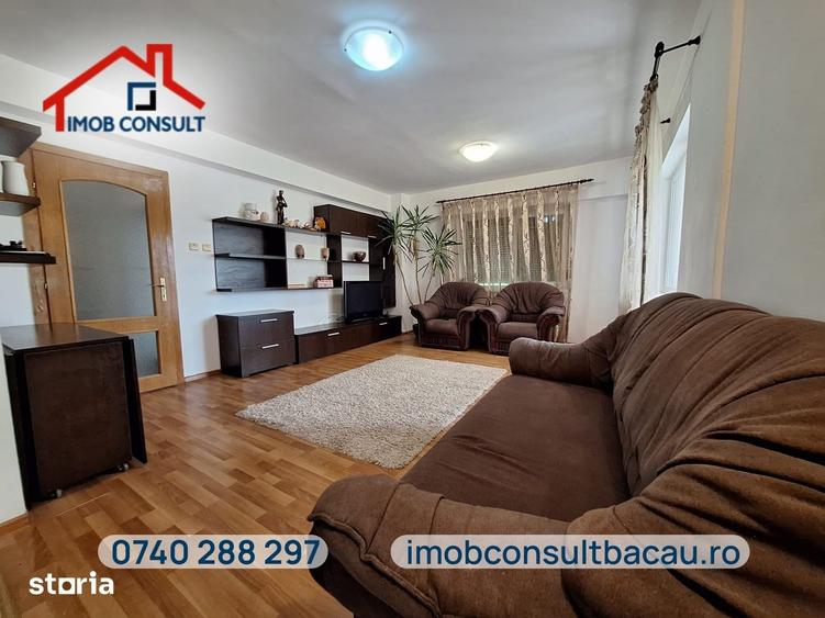 Apartament cu 3 camere decomandat în Narcisa