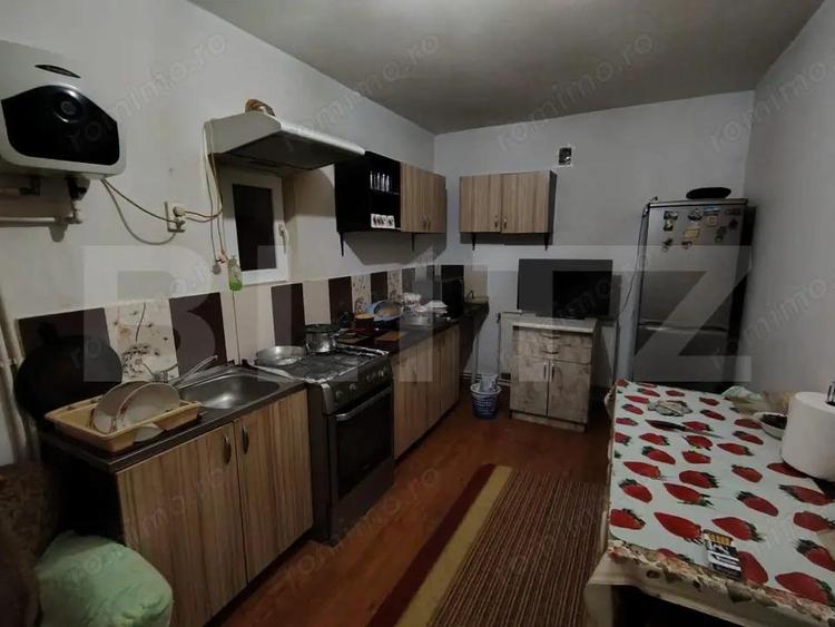 Casă cu 4 camere cu Teren 250 Mp în Lascăr Catargiu