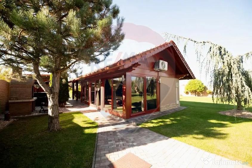 Casă cu 5 camere cu Teren 2687 Mp în Mădăras